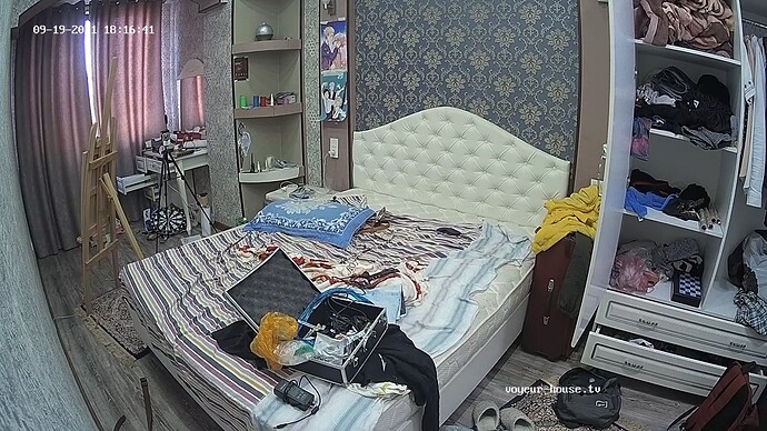 realm73-cam18-1632050236