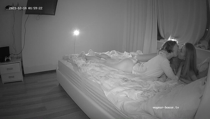 realm8-cam18-1639631238