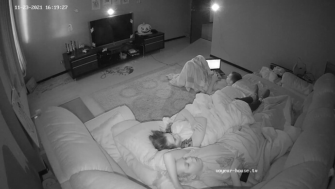 realm40-cam15-1637673593