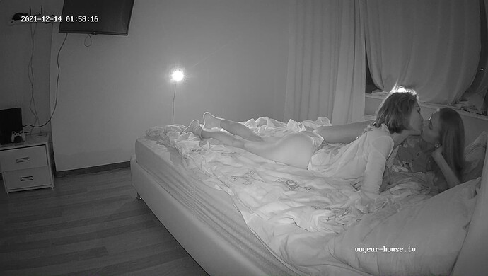 realm8-cam18-1639459583